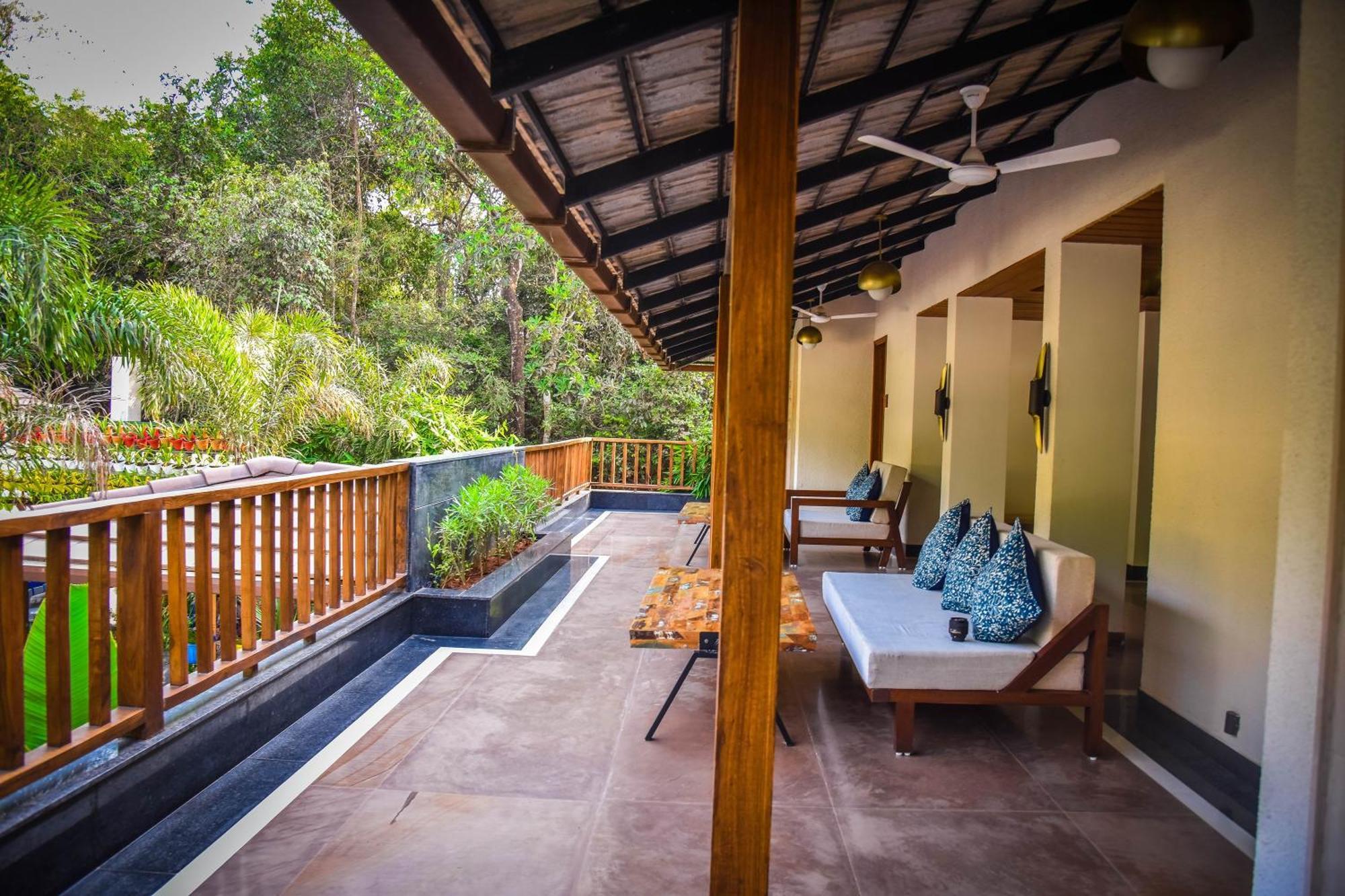 Anamiva, Goa - Am Hotel Kollection อันจูนา ภายนอก รูปภาพ